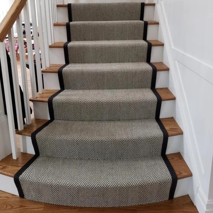 Pattern carpet for deals stairs